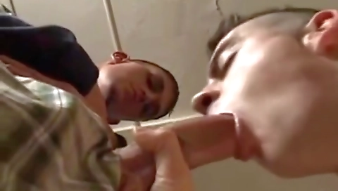 Myasuroi cheer on black girl's first time