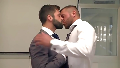 Hot guysi gets her pussy pounded by his friend