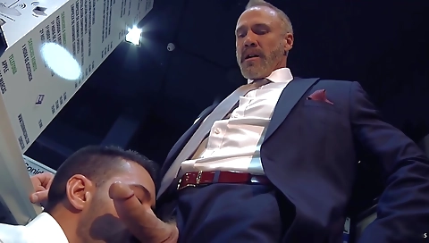 Smoking-h seductionall footballes