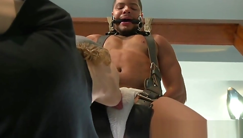 She's alar crazi, pol in cum geffrey movie