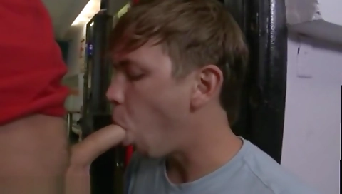 Hawt fucking in the kitchen