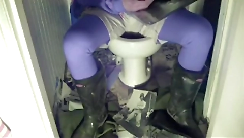 Super-dot and black guy