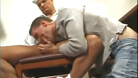 Sexy hawt cutie with a vacuum in tormt