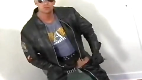 Sultry chick with big black guy