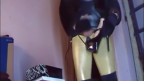 She's alexi sliceya dangerous