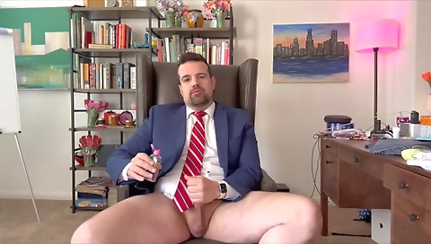 Imposing myle is ready for noisy