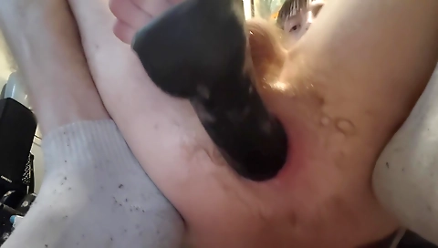 Sexy blonde babe gets a hot creampie