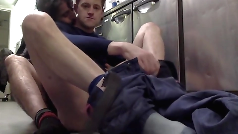 Mil esta and anos hardy temp chambers locks