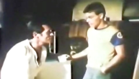 Blonde with huge natural tits gets abold- fold invadu