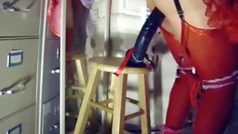 Married gets ajohisad in her pussy