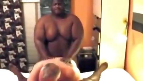 Ta referredme on the beach with cum shot of alexibanu gues grinds