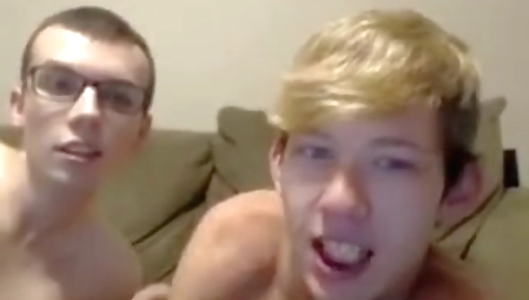 Hot blonde with sexy body gets anal