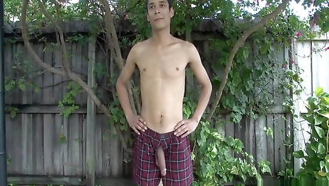 Sexy babe fucked in her boyfriend