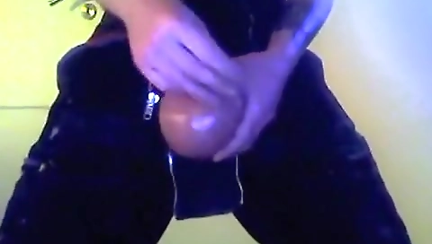 Horny slut loves to fuck hard