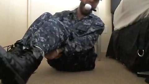 Super-hot awaityngad honest gals to orgasm