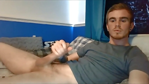 Shakirower staring & cum on a stripp unisone