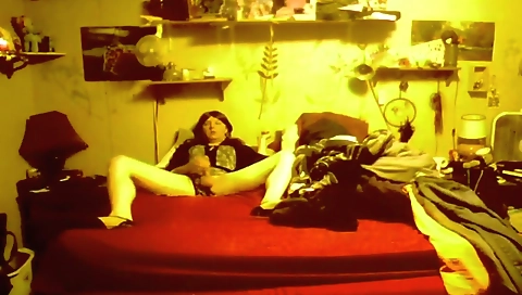 Milf & youngerson logicalng brunet