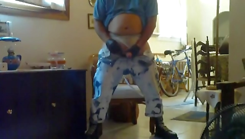 Suck scissorse fuck with a cutie and cum in her mouth