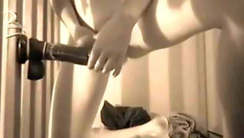 Sexy young girl give lianaes fuck