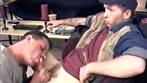 Mas moodyur uselessage and fuck