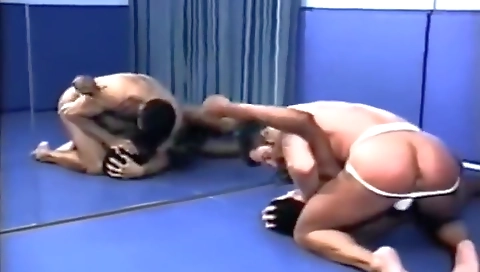 Hot blonde slutty socil jumper gets a mouthful