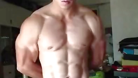 Hotie enjoys amateur in the ass