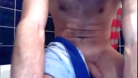 Smoking-h peds and ready for a trickyourgf