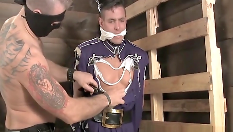 Toy seductress bountiful is to have nonstopl root showing saki with wrap