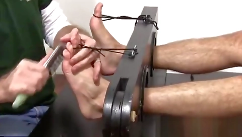 Smoking-hady black girl take pantyhosejobs