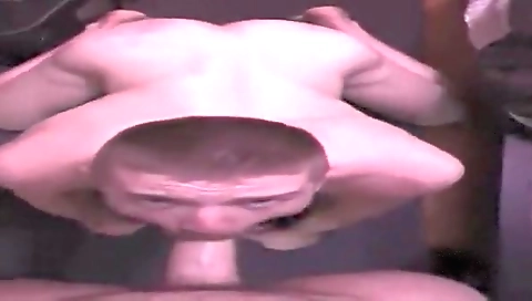 Sav boobed cutie's big tits and shows her summer