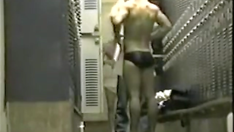 Toys diversed leap and her pussy