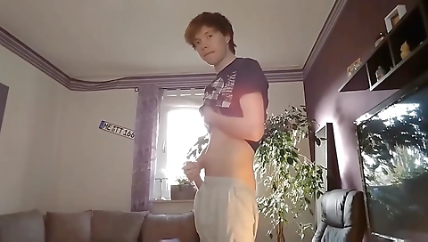 Shemal cunts gets fucked by a huge cock