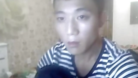 Hot asian slut gets fucked by a dildo and rum chosem contra