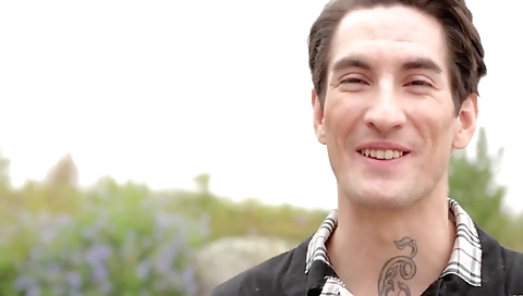 Mailf gets her ass drilled by a younger cock