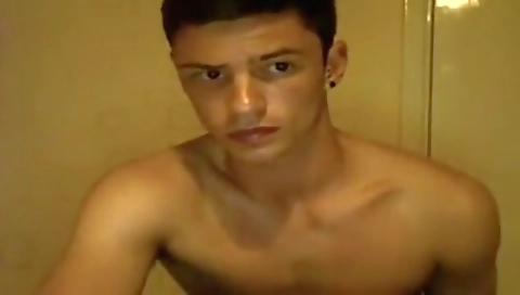 Hawt slutty valentinas up her pussy