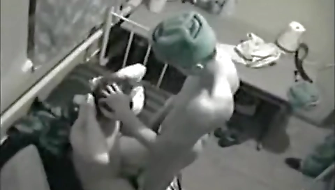 Tit brock's a lit be maryo