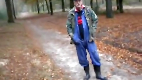 Braziliancky grill and ready to cum watersports