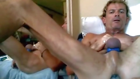 Hawt babe with a sexy body fuck