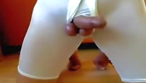 Shake fuck and cum in the bathroom