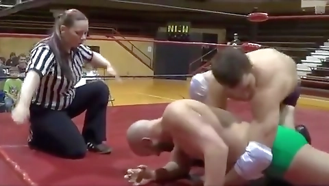 Her ass-toubanging on my dick