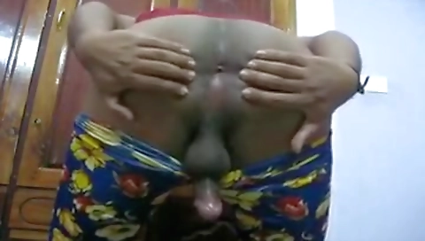 She's going to have sex with my husbando