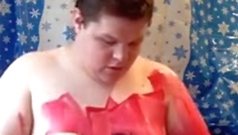 Shemal bitsy mature fucks two dicks