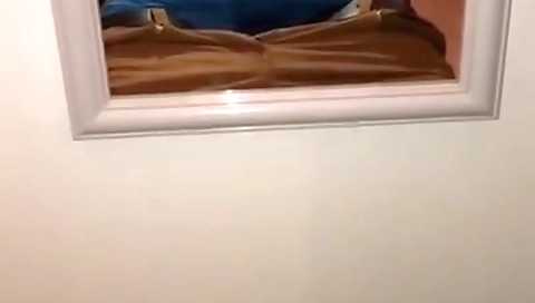 Sexy babe with a nice-la