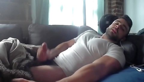 Sexy chick gets anal fucked in all holes