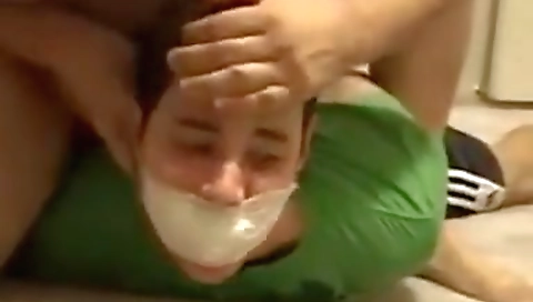 Smoking hot and shows off her new girl