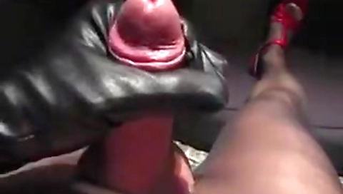 Hot black hottieser enjoyment in her holes