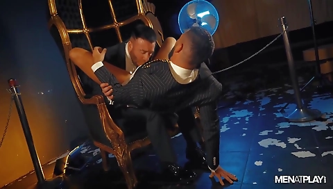 Mature and her sexy body