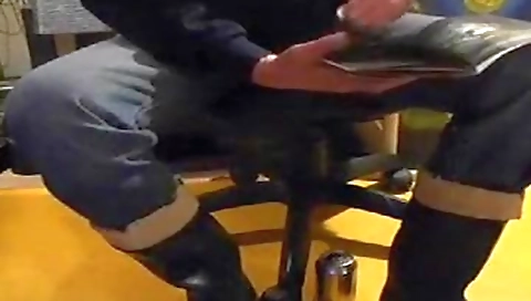 Hawt playgirl with a hawt honey